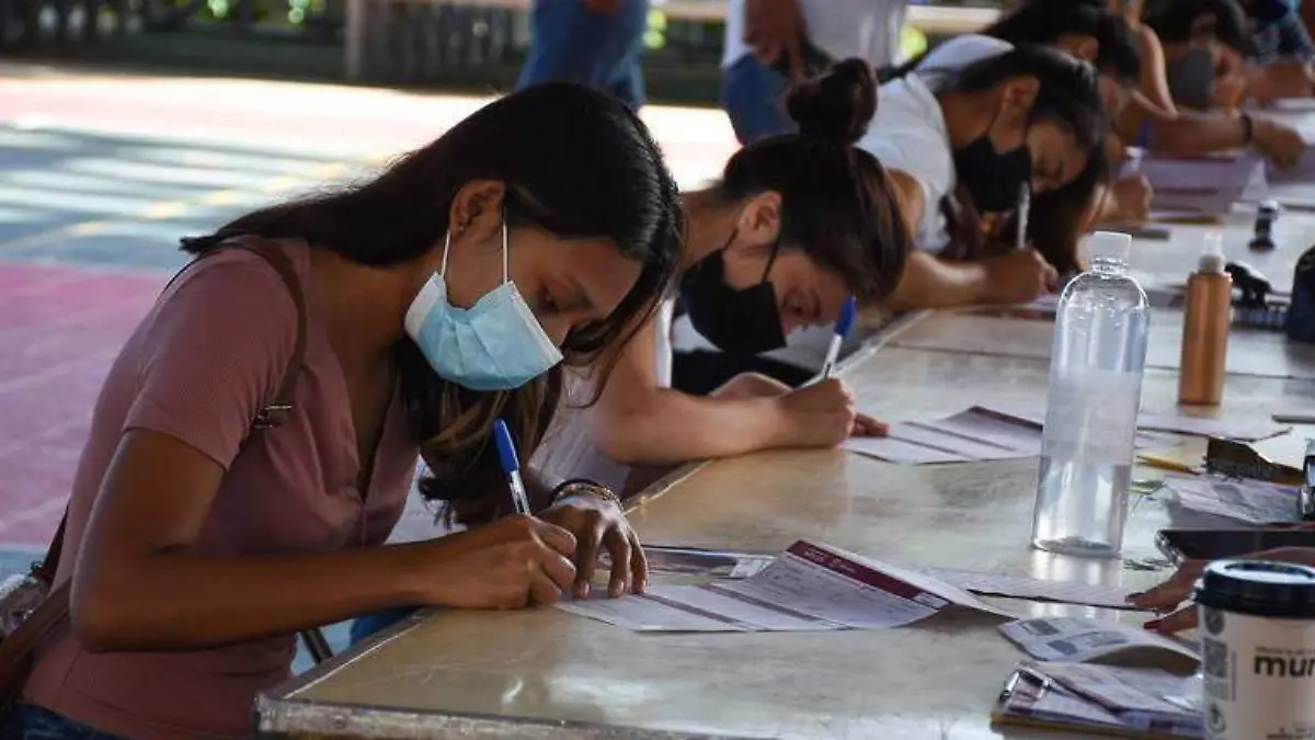 Jóvenes Construyendo el Futuro